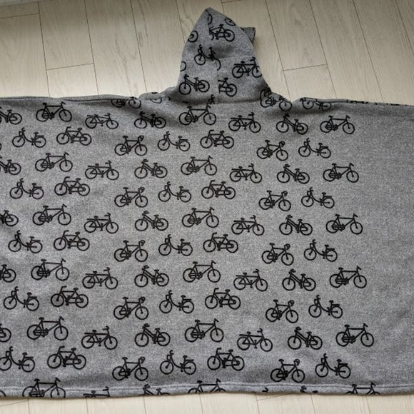 sou・sou x le coq sportif （Poncho) - Picture 5 of 8